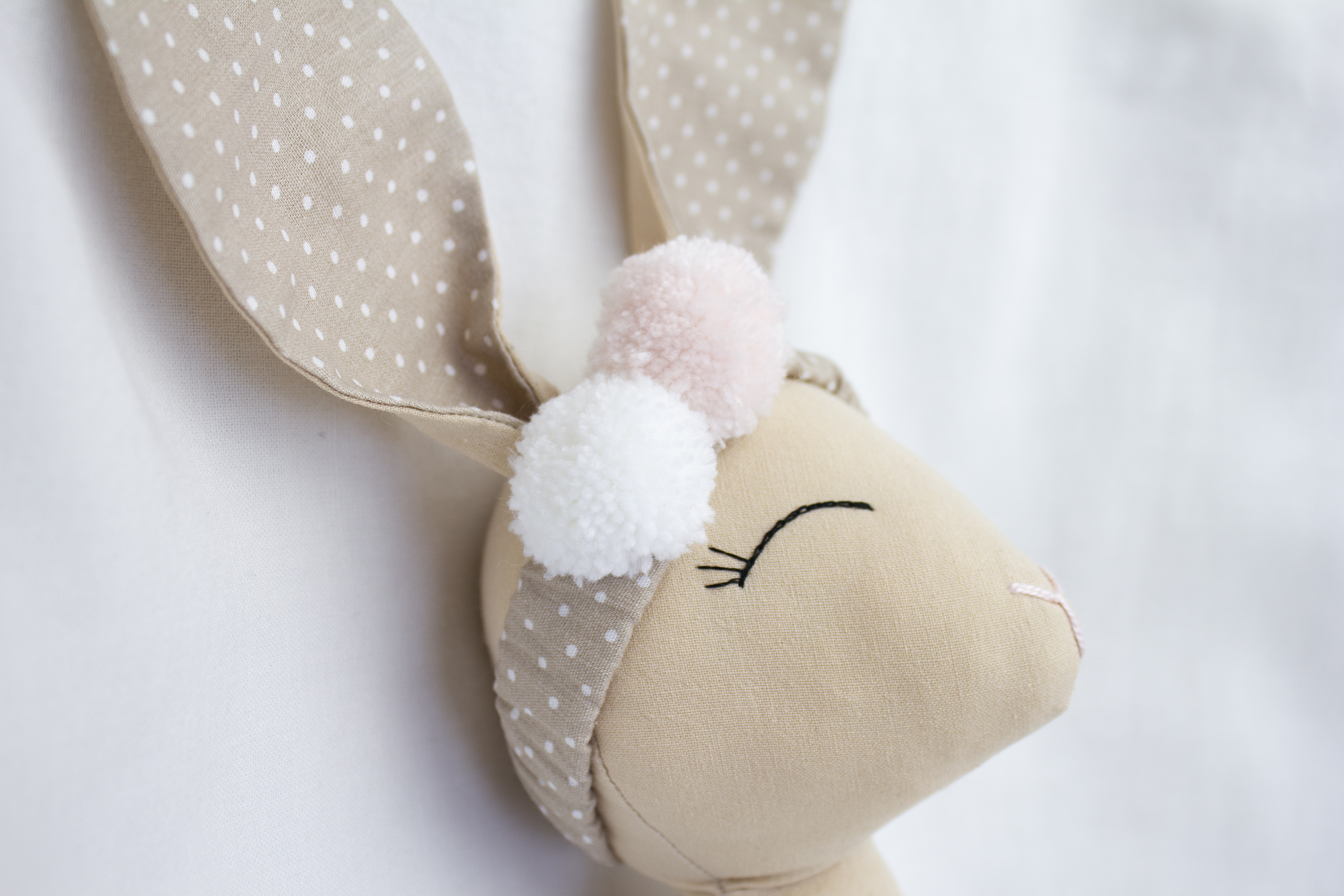 Obojstranné oblečenie ( béžovo-ružové s čelenkou )