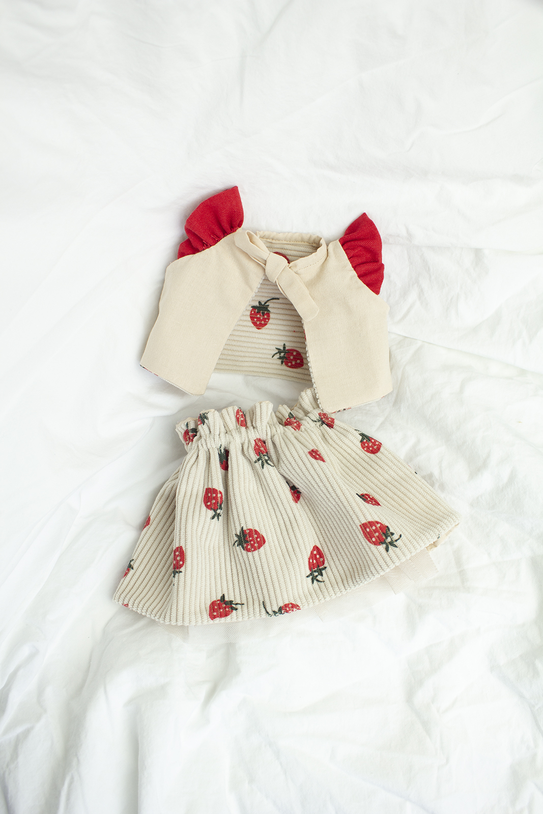 Obojstranné oblečenie ( Jahôdky )