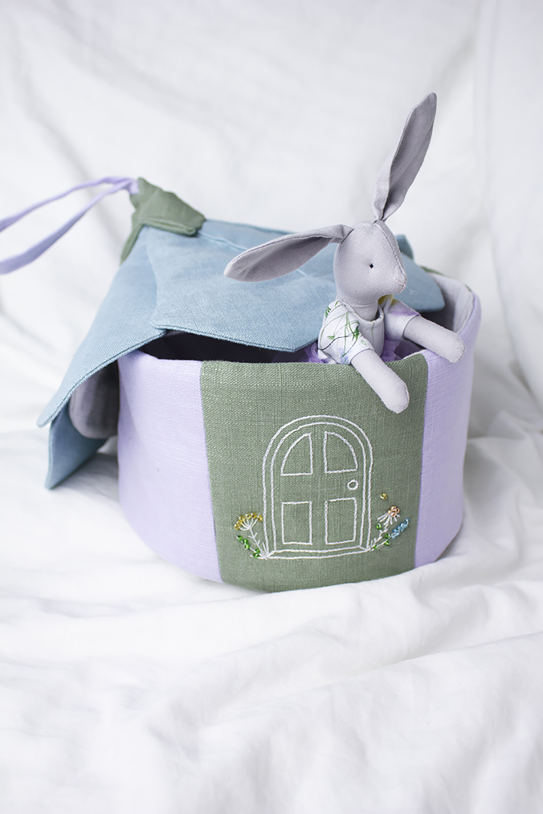 Domček pre Mini zajačiky (fialový) + MINI ZAJKO GRÁTIS