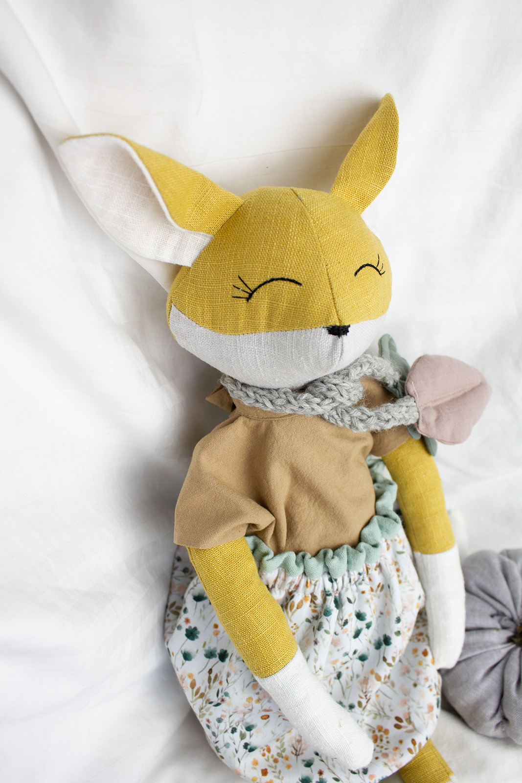 Jesenná Líška ružovo-škoricová