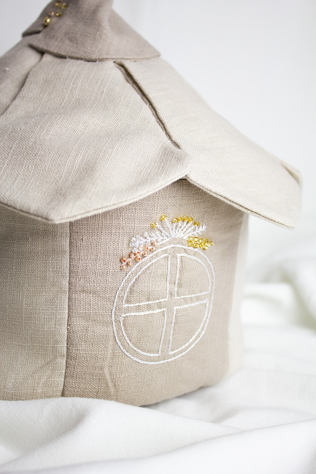 Domček pre Mini zajačiky (Nude) + MINI ZAJKO GRÁTIS