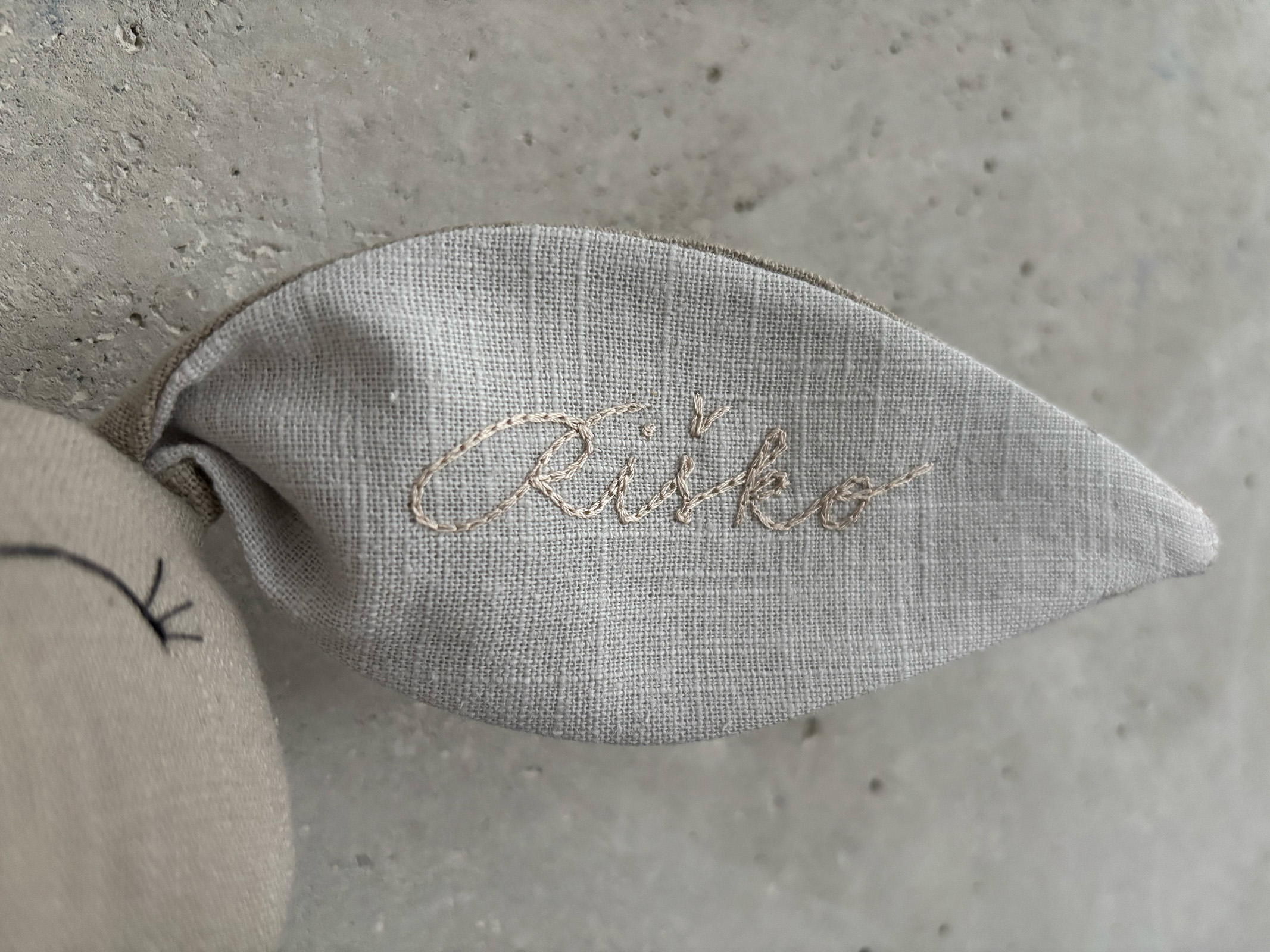 Zajko Eliot v pyžamku