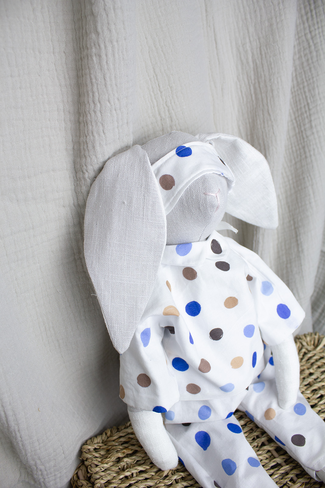 Zajko Eliot v pyžamku