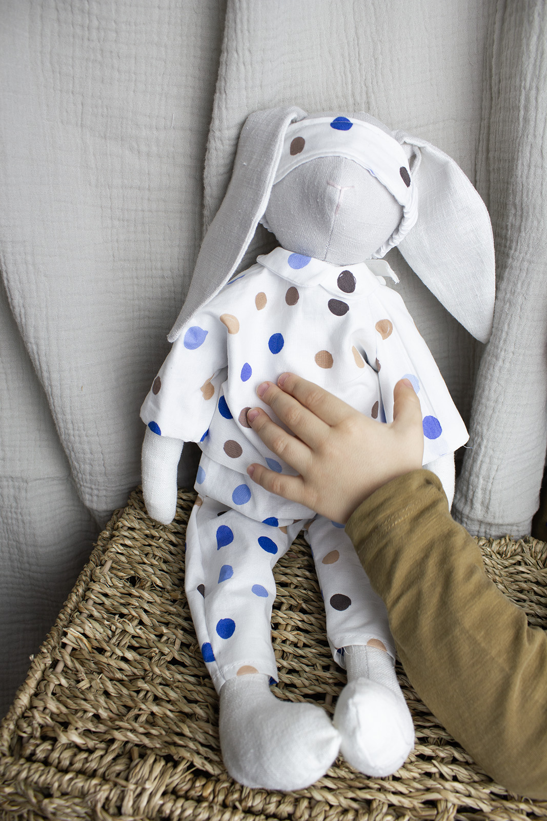 Zajko Eliot v pyžamku