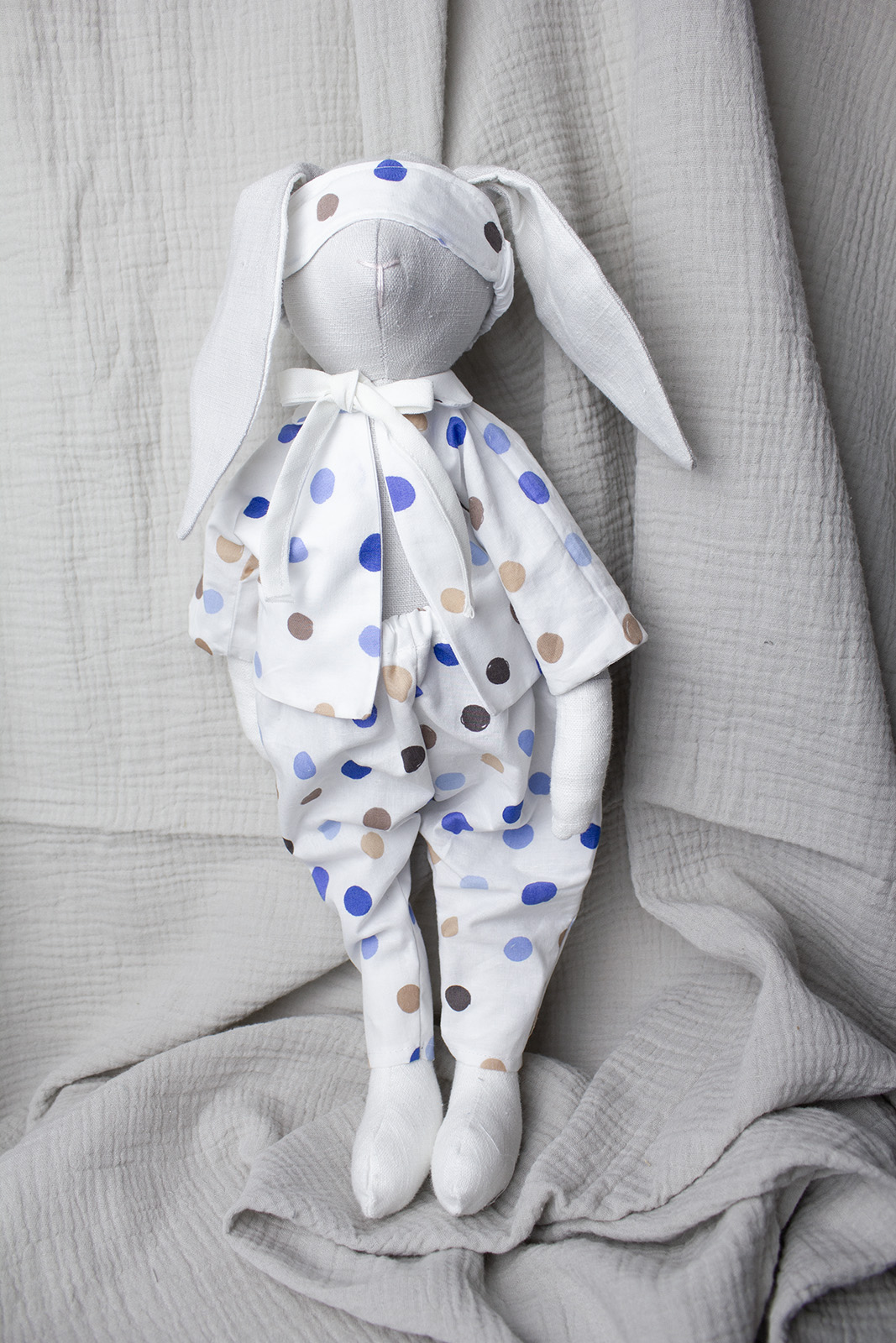 Zajko Eliot v pyžamku